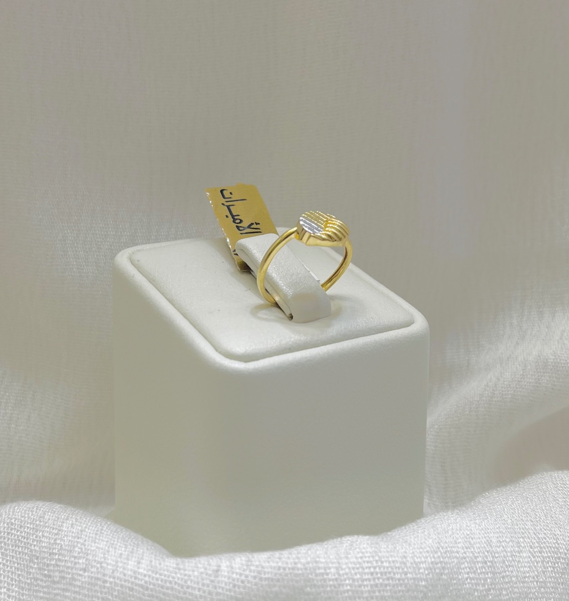 خاتم — اندريا جولد — عيار 18 — صورة 1