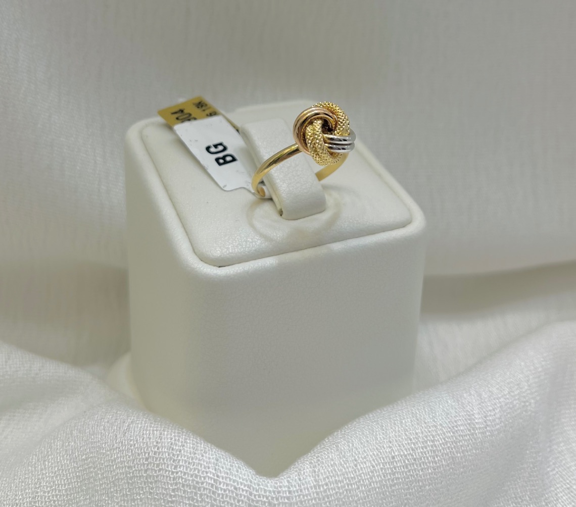 خاتم — ايطالي — عيار 18 — صورة 1