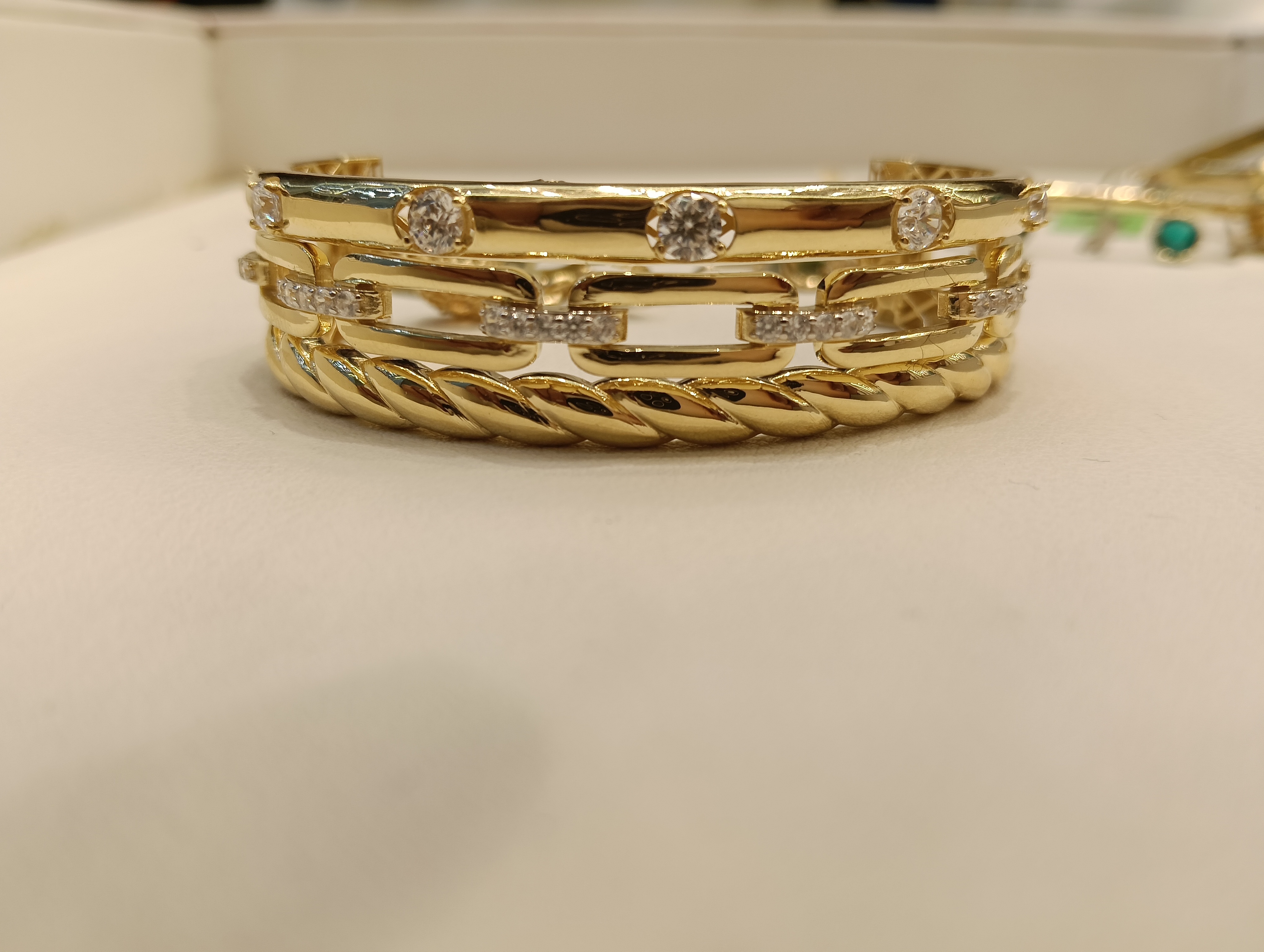 اسوره — لازوردي — عيار 18 — صورة 1